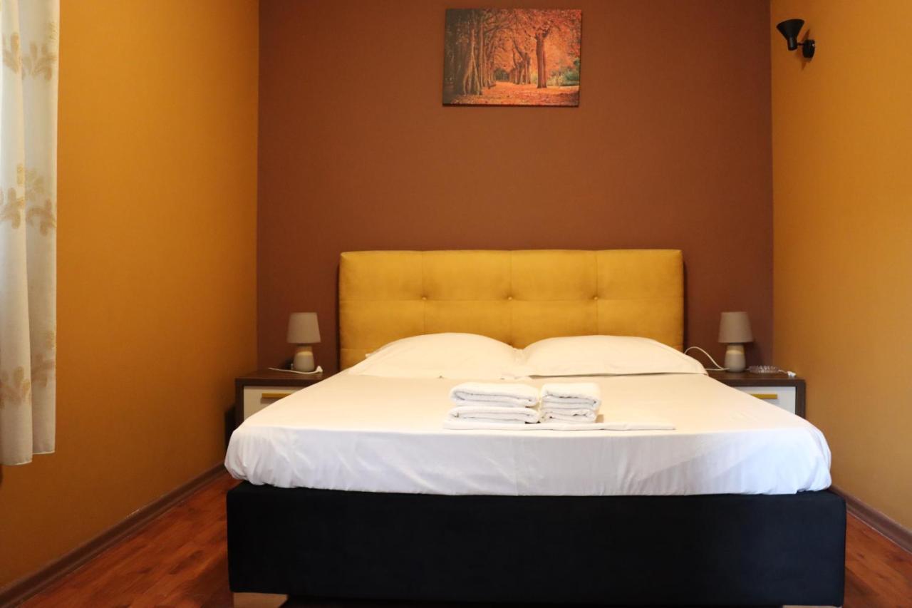 Hotel Ceka ดูร์เรส ภายนอก รูปภาพ