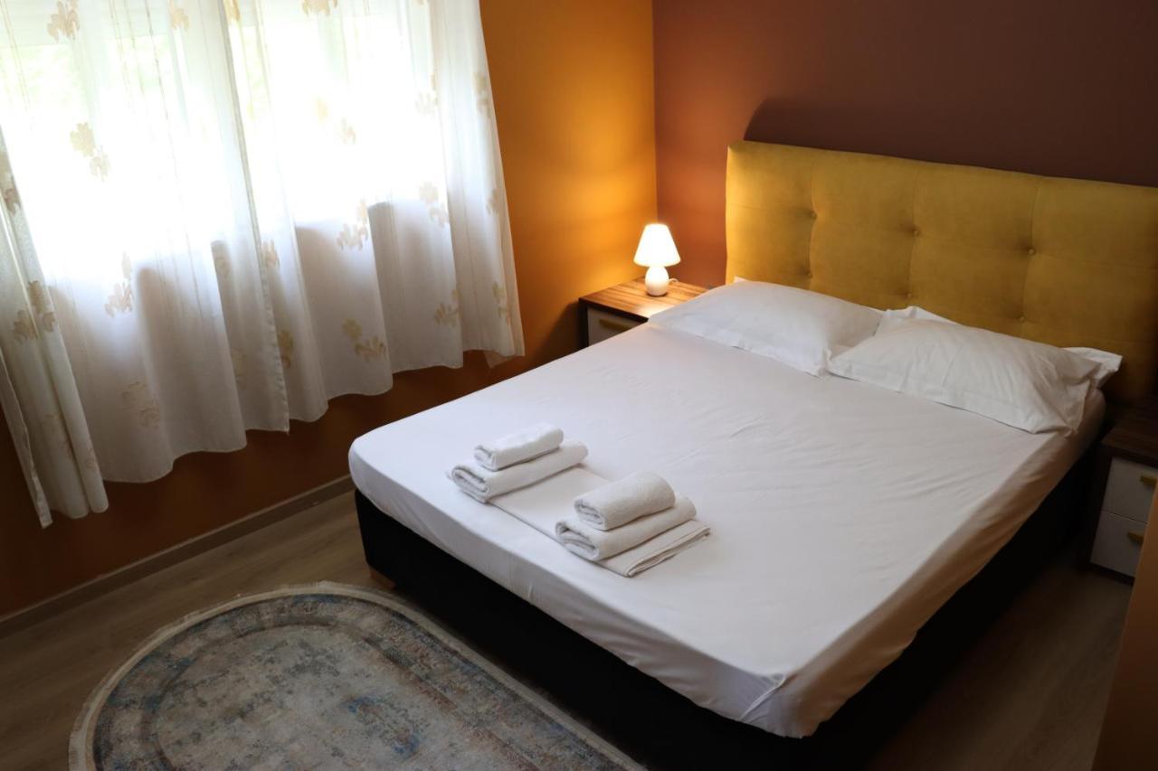Hotel Ceka ดูร์เรส ภายนอก รูปภาพ