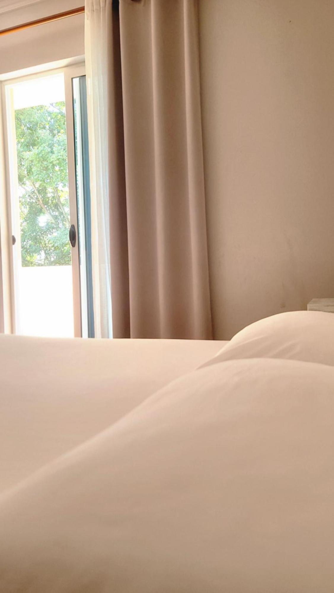 Hotel Ceka ดูร์เรส ภายนอก รูปภาพ